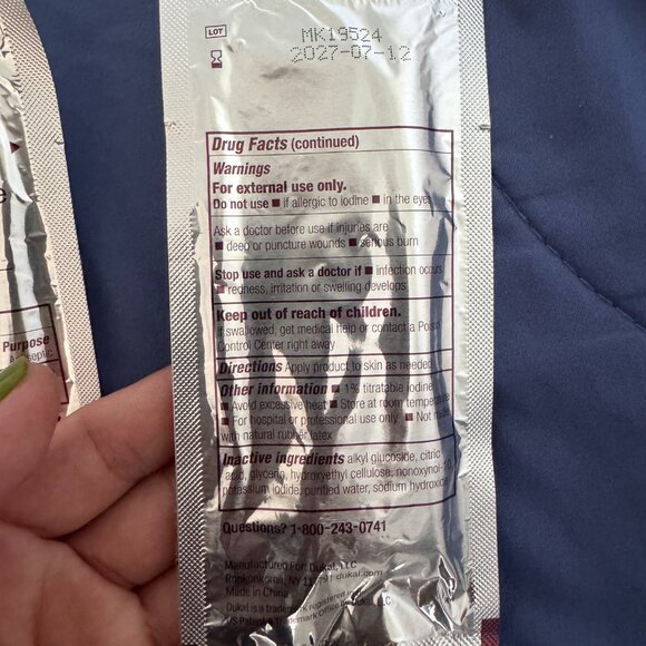 Dukal Povidone-Iodine Swabsticks 10% Antiseptic Prep Pads – Sterile Lot of 86 - Picture 3 of 5